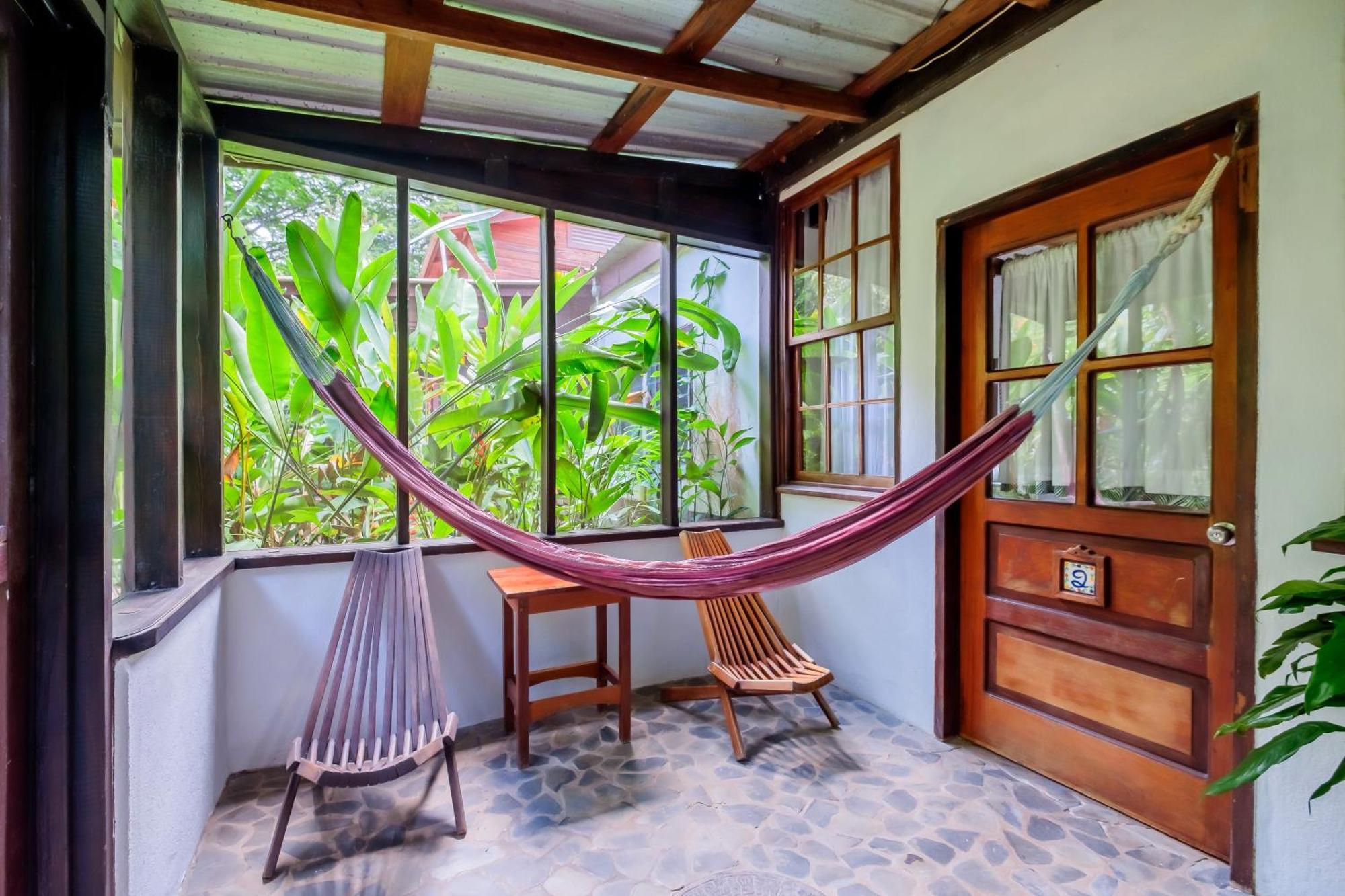 Sweet Songs Jungle Lodge San Ignacio Exterior foto